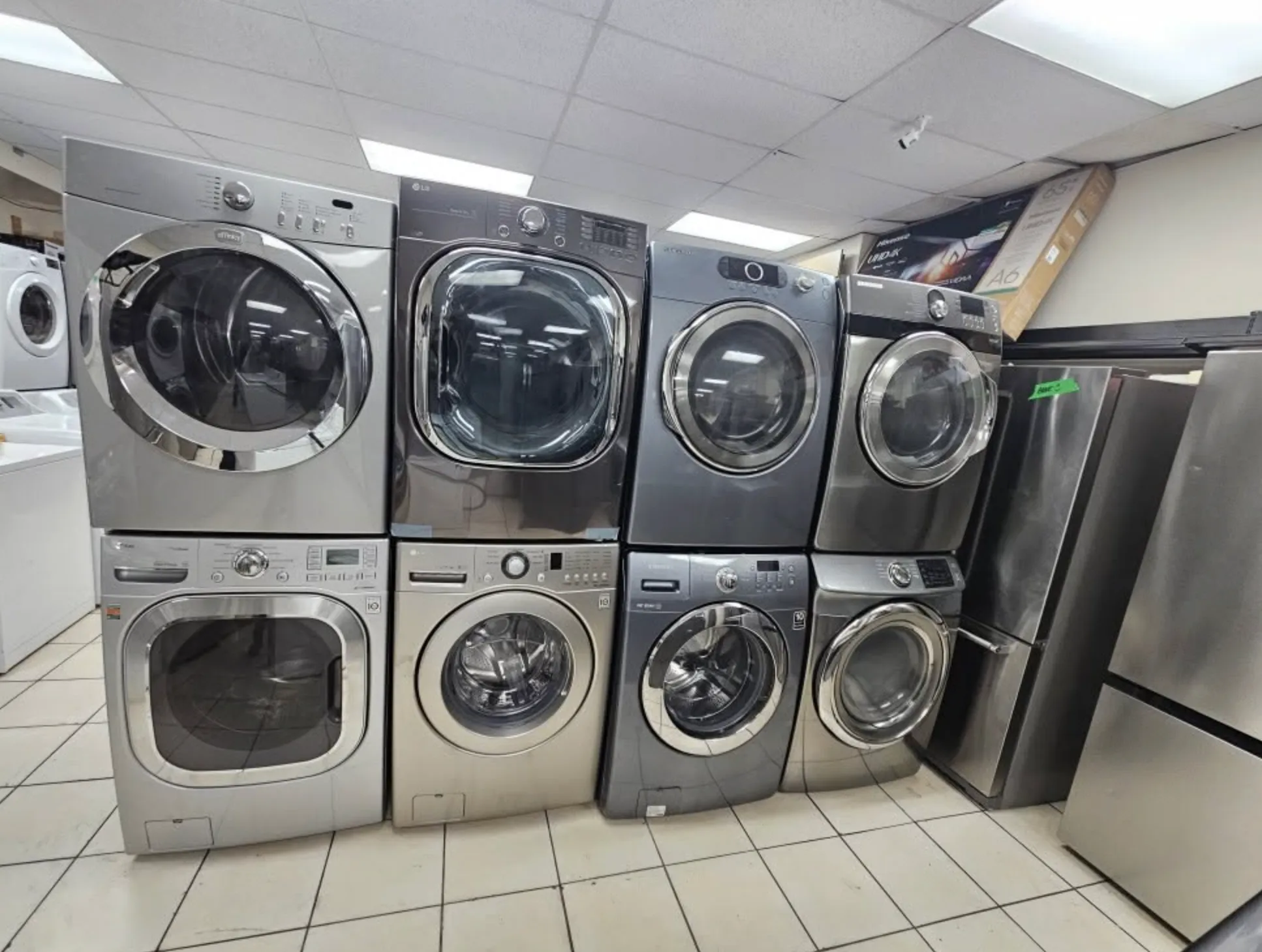 Appareils électroménagers en vente chez Plan B Électro